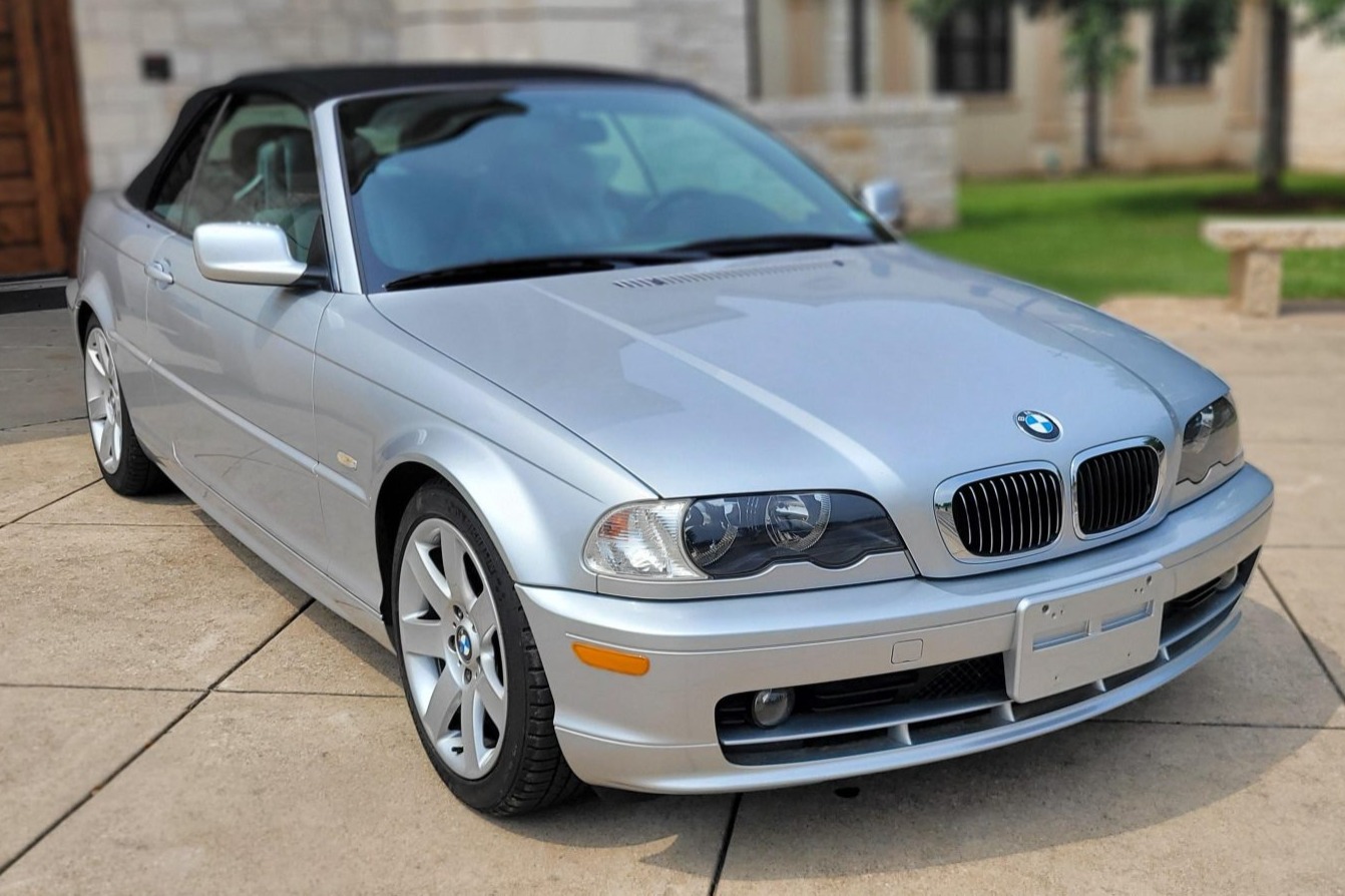 2002 BMW 325Ci Convertible