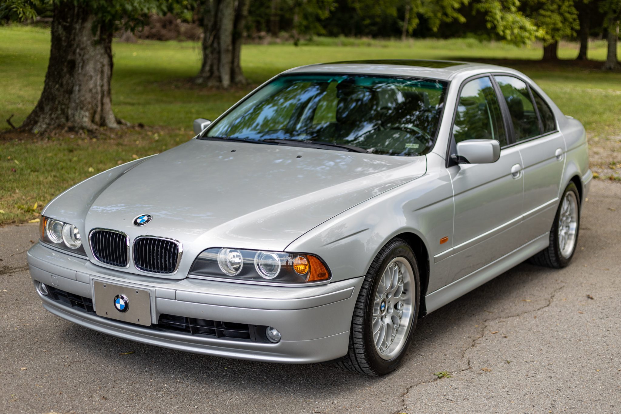 2002 BMW 530i Sport 5-Speed