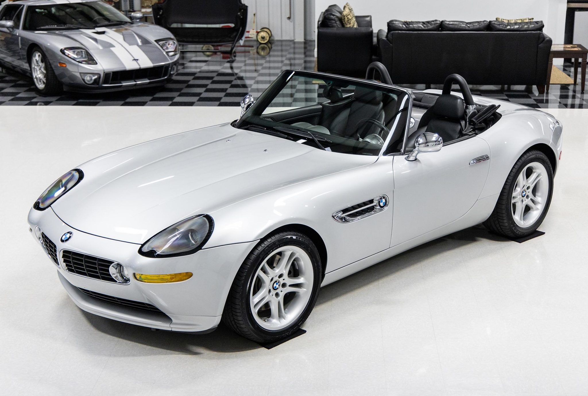 8,900-Mile 2002 BMW Z8