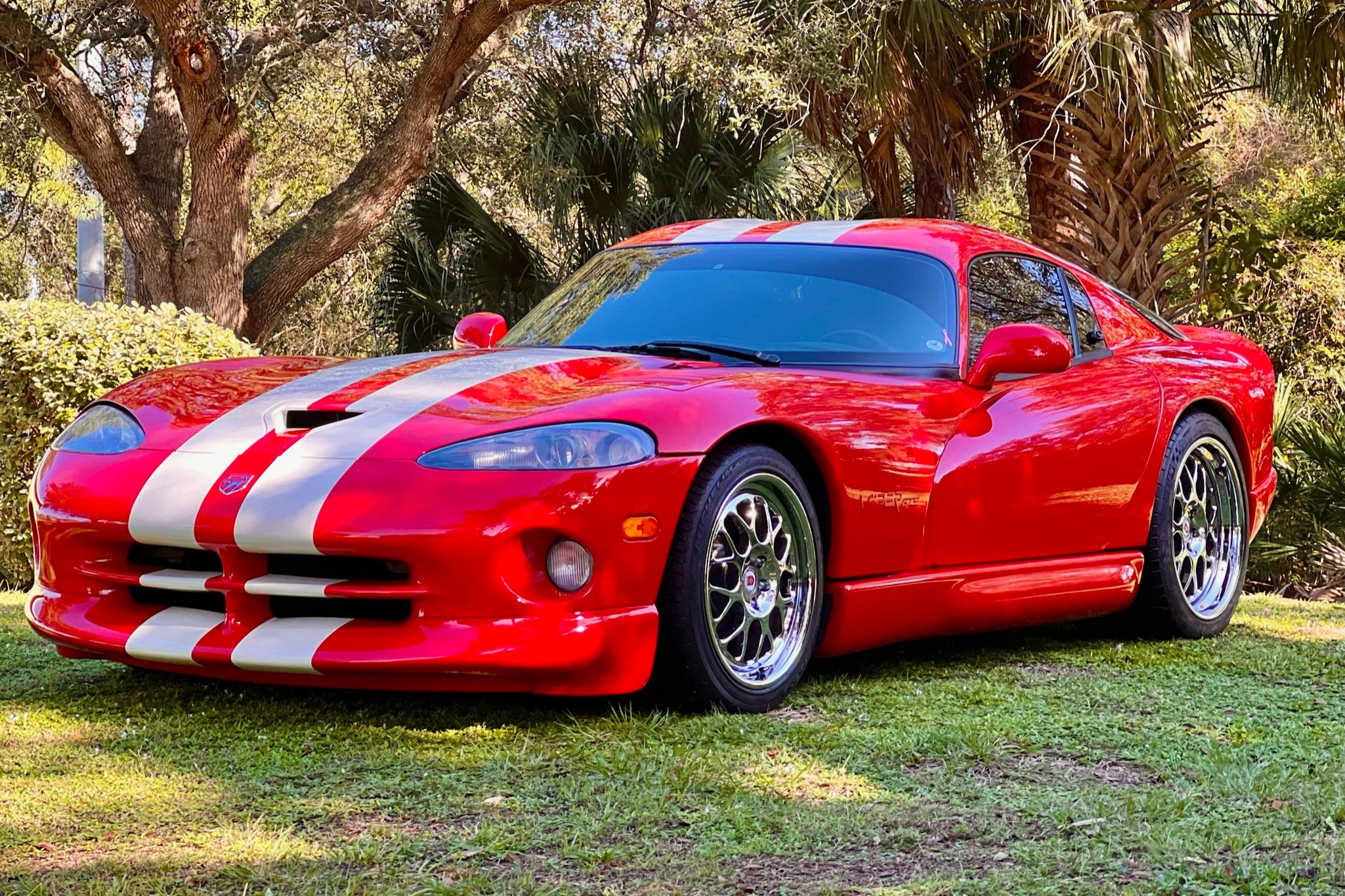 10k-Mile 2002 Dodge Viper GTS Final Edition