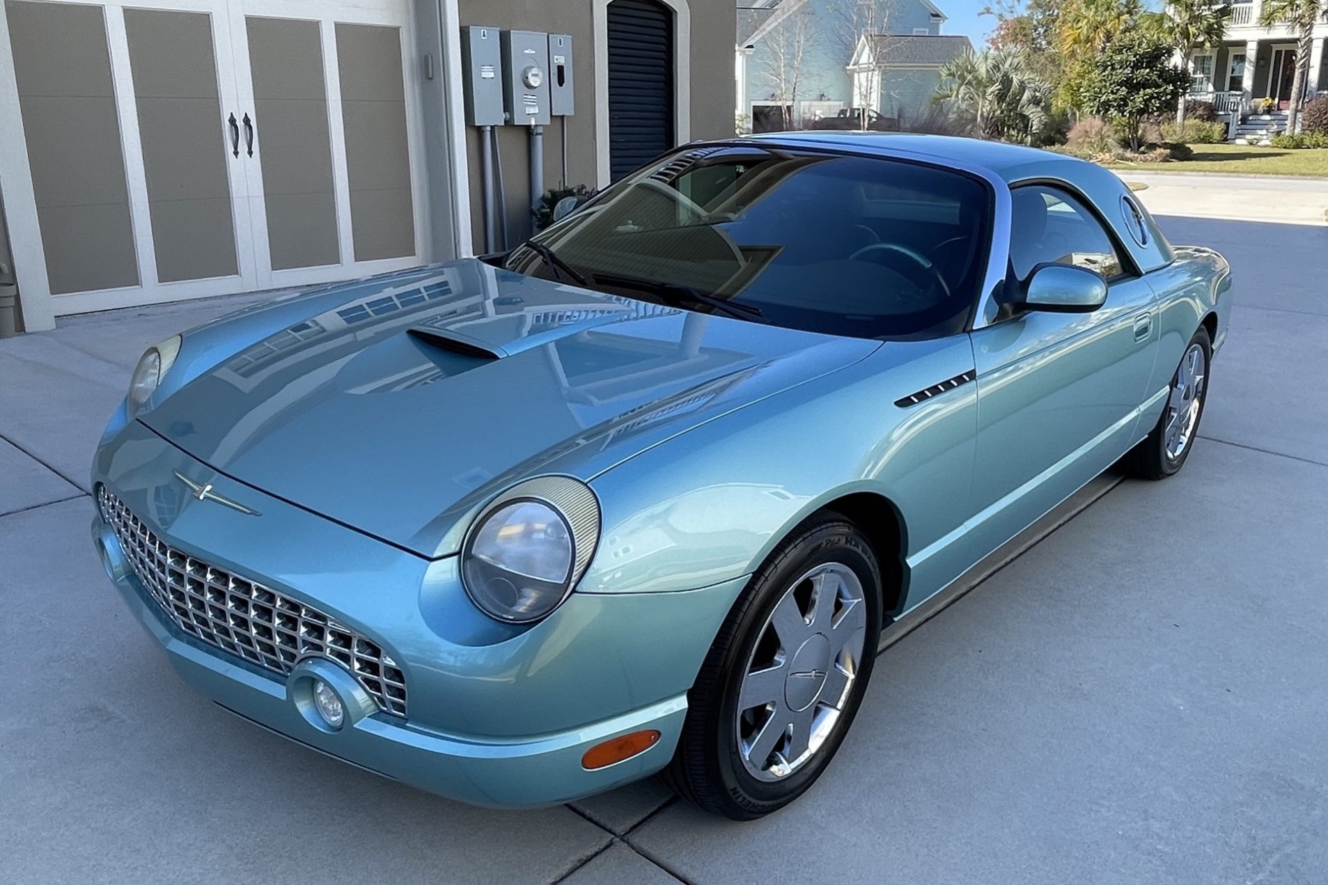 16k-Mile 2002 Ford Thunderbird