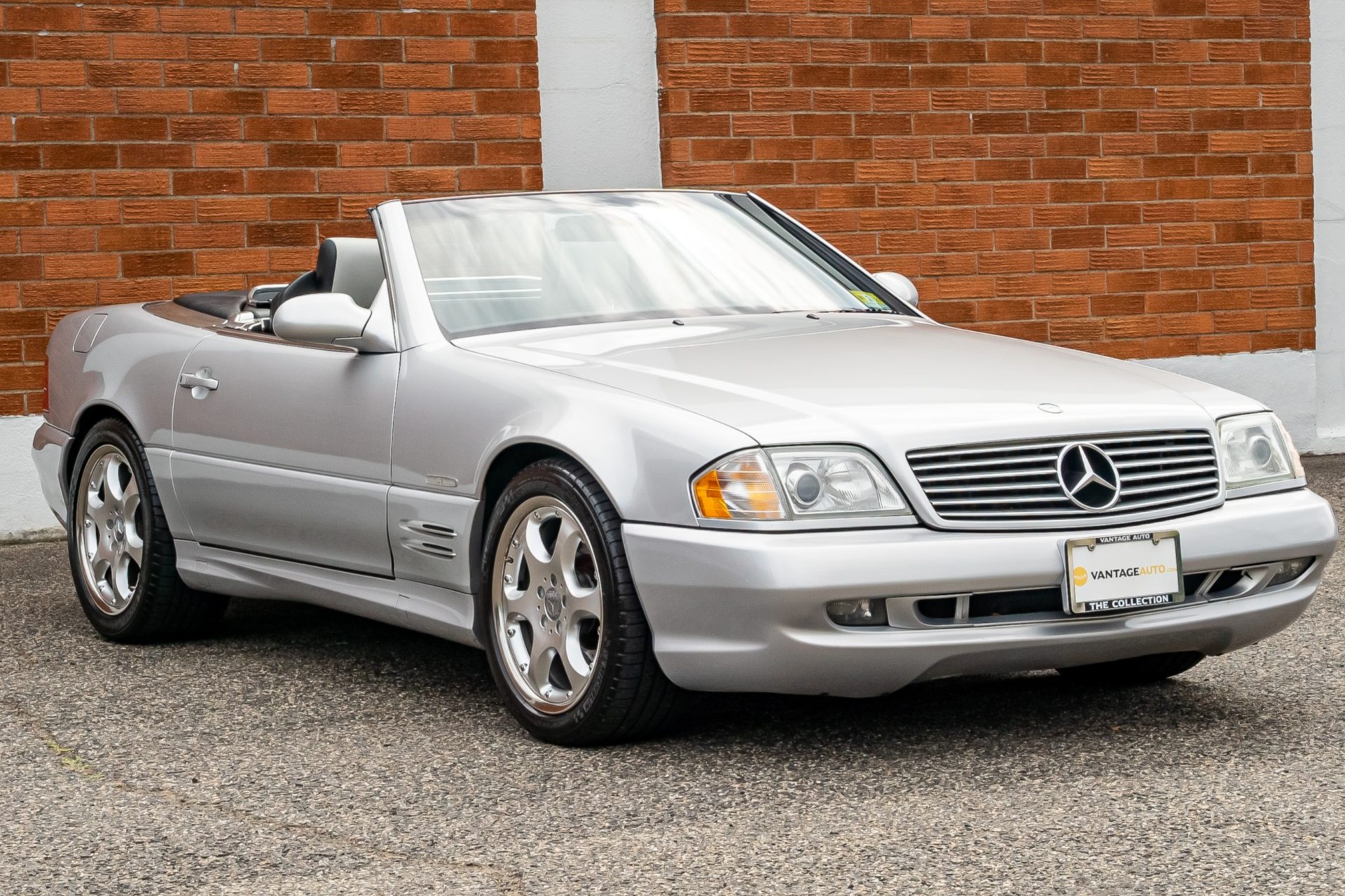 49k-Mile 2002 Mercedes-Benz SL500 Silver Arrow
