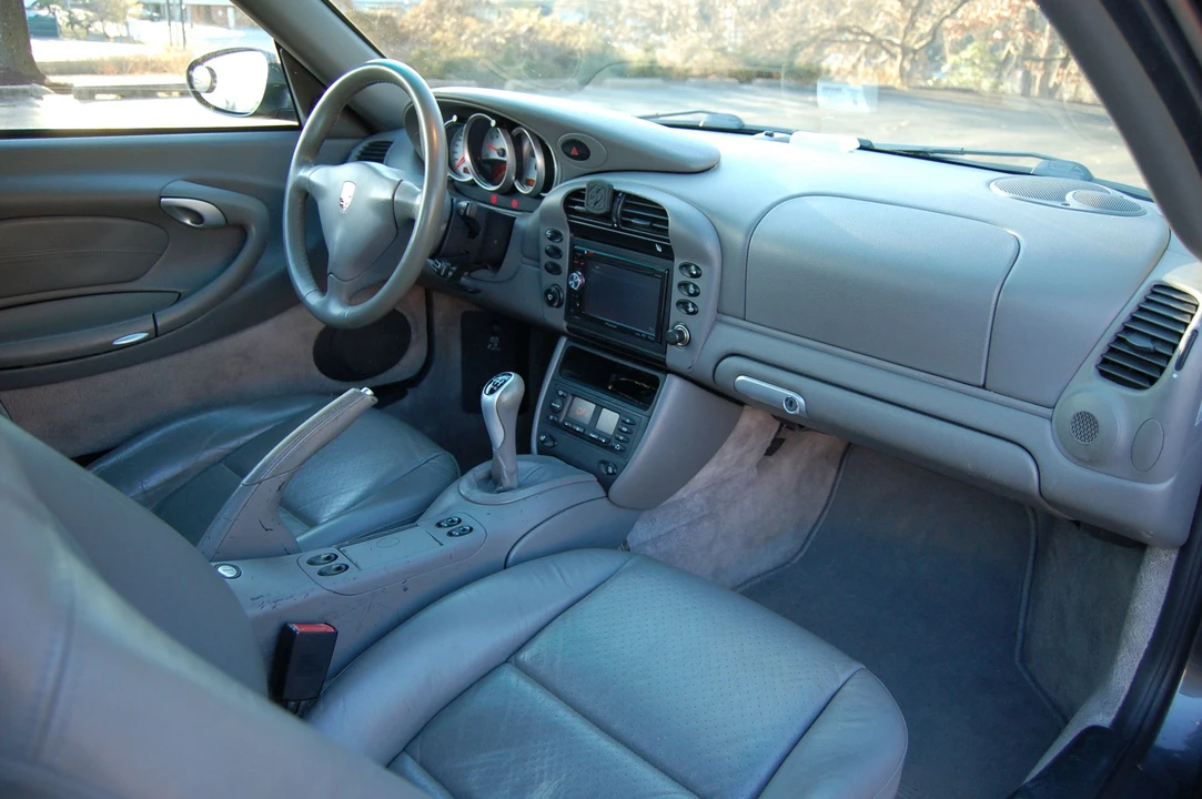 2003 Porsche 996 Carrera - Image 4 of 16