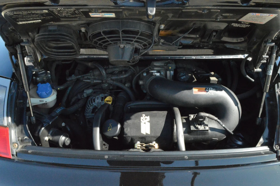 2003 Porsche 996 Carrera 4S - Image 5 of 10