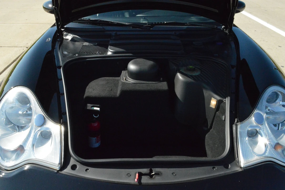 2003 Porsche 996 Carrera 4S - Image 6 of 10