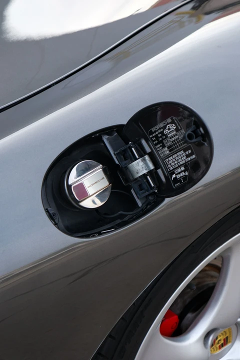 2003 Porsche 996 Carrera 4S - Image 21 of 23