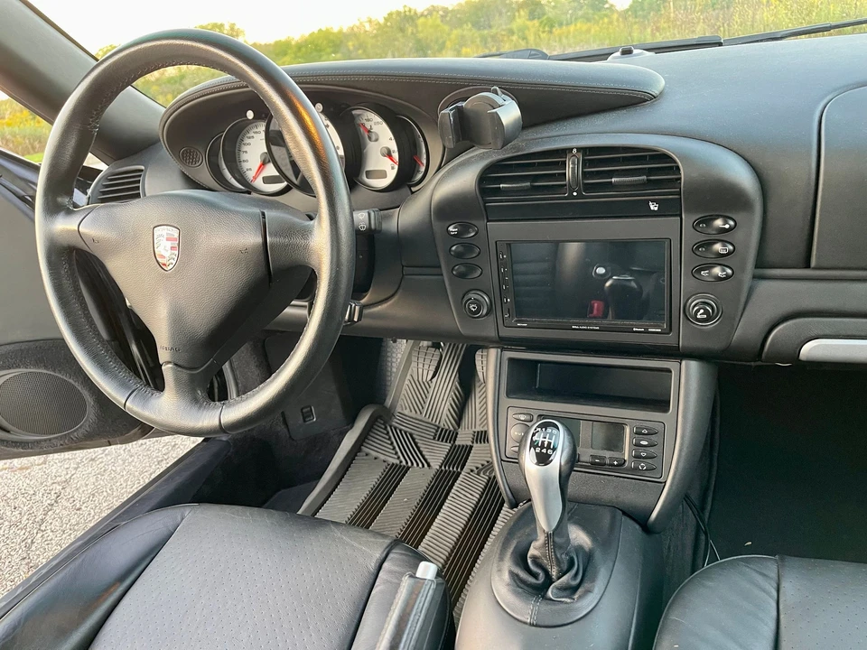 2003 Porsche 996 Carrera 4S - Image 17 of 18