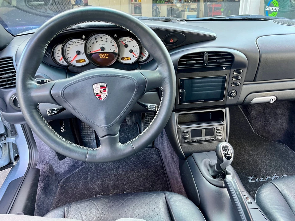2003 Porsche 996 Turbo - Image 11 of 23