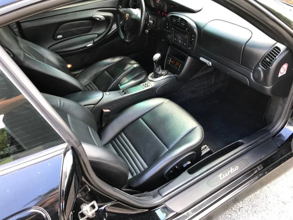 2003 Porsche 996 Turbo - Image 19 of 31