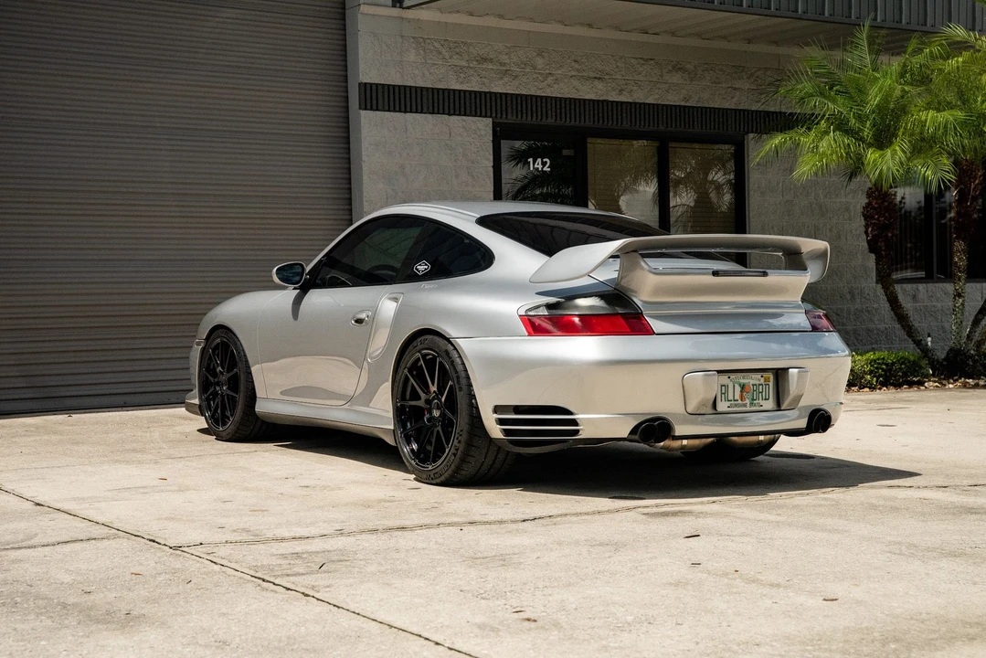 2003 Porsche 996 Turbo - Image 25 of 31