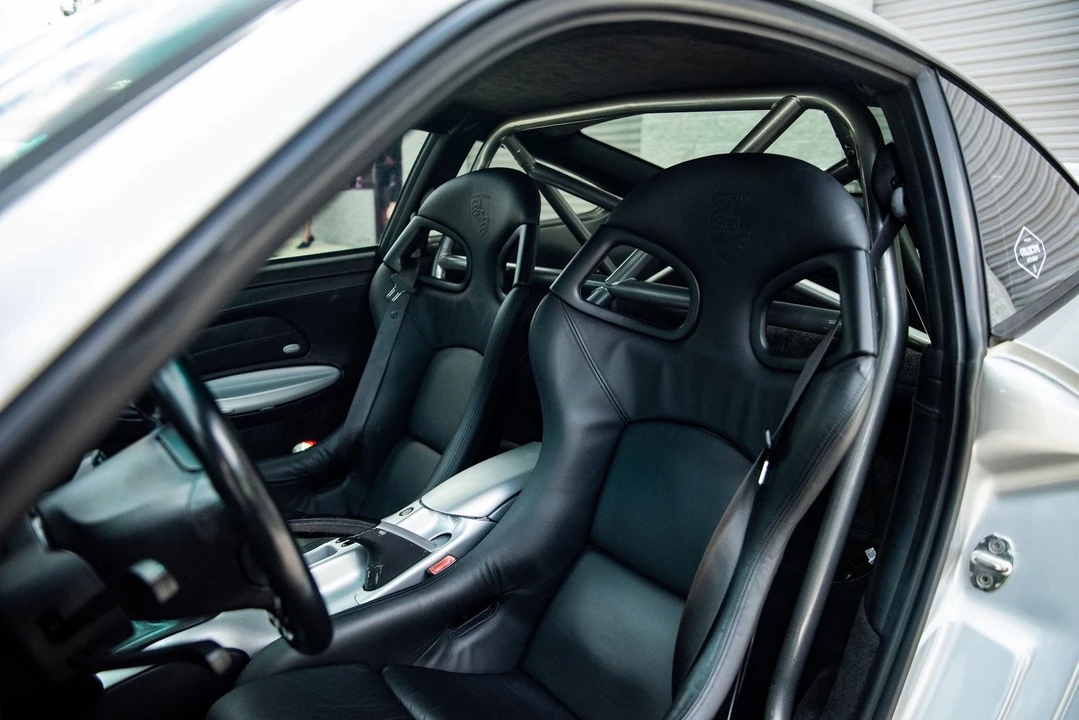 2003 Porsche 996 Turbo - Image 19 of 31