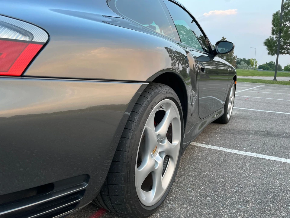 2003 Porsche 996 Turbo - Image 10 of 31