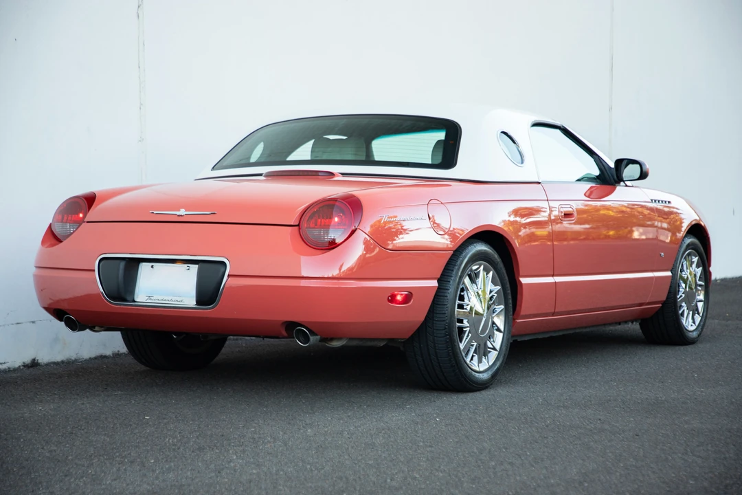 2003 Ford Thunderbird 11th Gen - Image 11 of 31