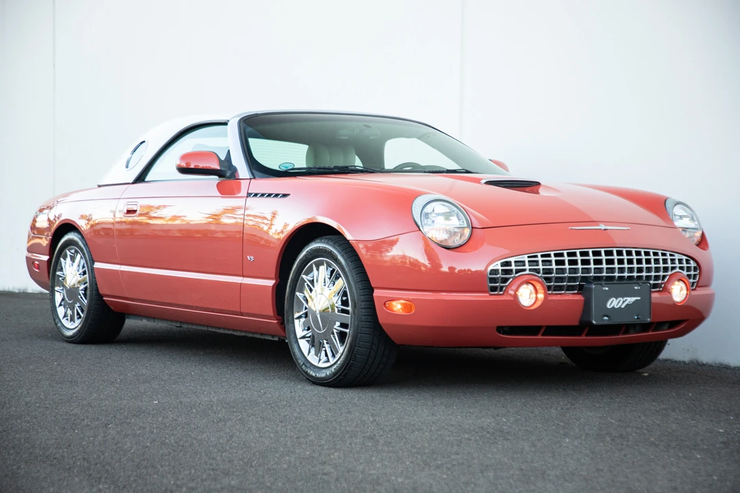 2003 Ford Thunderbird 11th Gen - Image 4 of 31