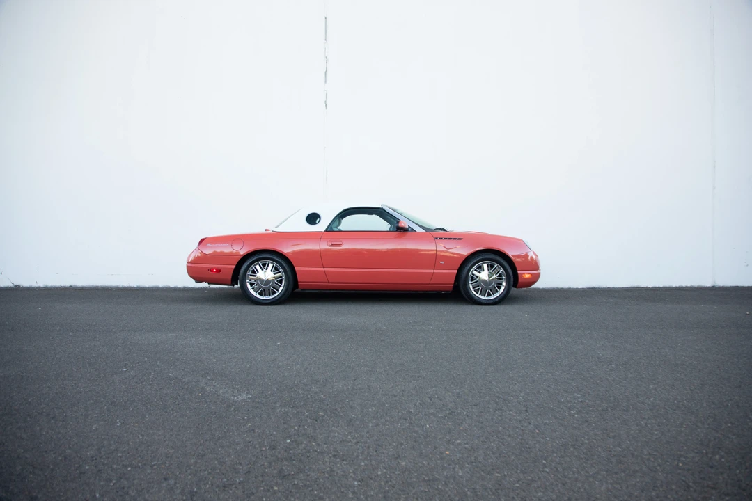 2003 Ford Thunderbird 11th Gen - Image 14 of 31