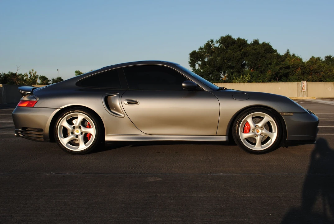 2003 Porsche 996 Turbo - Image 8 of 31