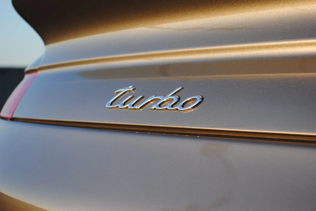 2003 Porsche 996 Turbo - Image 25 of 31