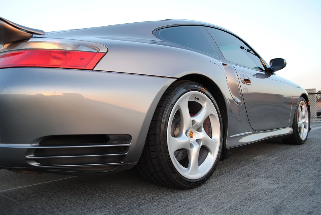 2003 Porsche 996 Turbo - Image 29 of 31