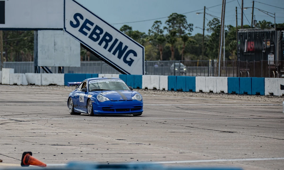 2003 Porsche 996 GT3 - Image 2 of 27