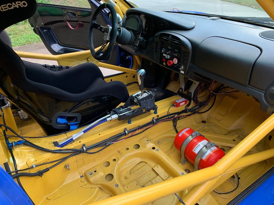2003 Porsche 996 GT3 - Image 12 of 27