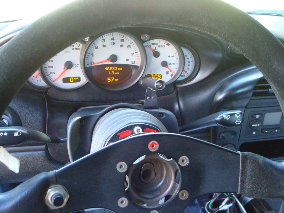 2003 Porsche 996 GT3 - Image 13 of 31