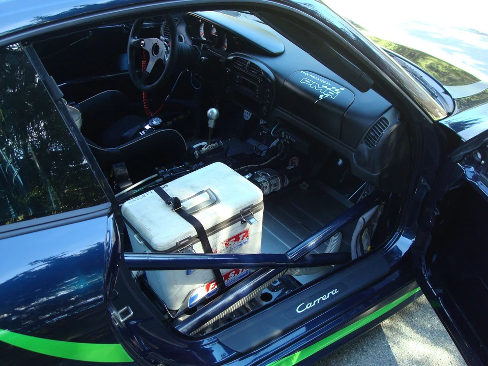 2003 Porsche 996 GT3 - Image 15 of 31
