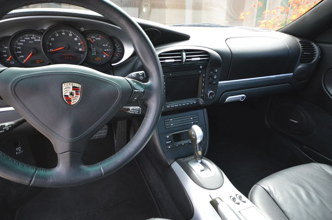 2003 Porsche 996 Turbo - Image 10 of 12