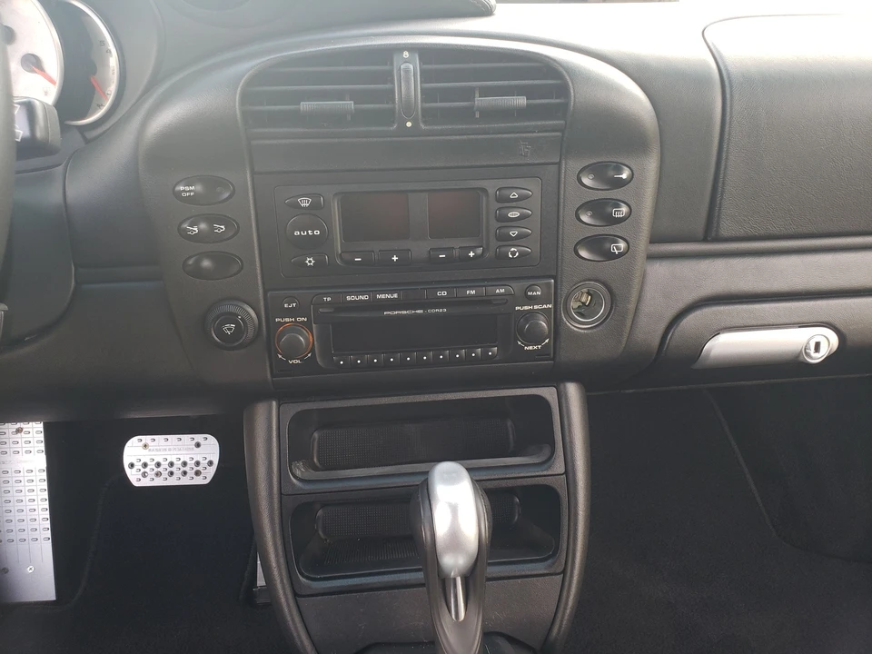 2003 Porsche 996 Turbo - Image 10 of 25