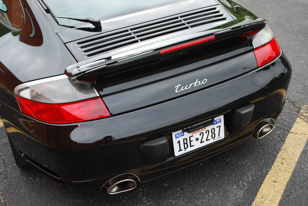 2003 Porsche 996 Turbo - Image 8 of 28