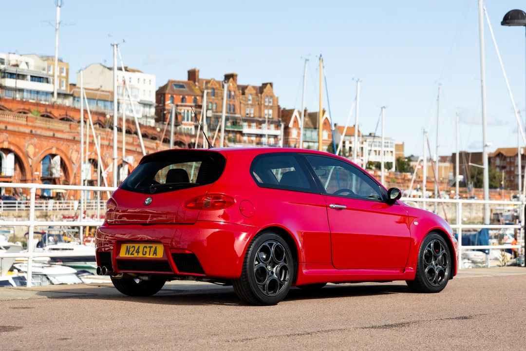 2003 Alfa Romeo 147 GTA - Image 16 of 31