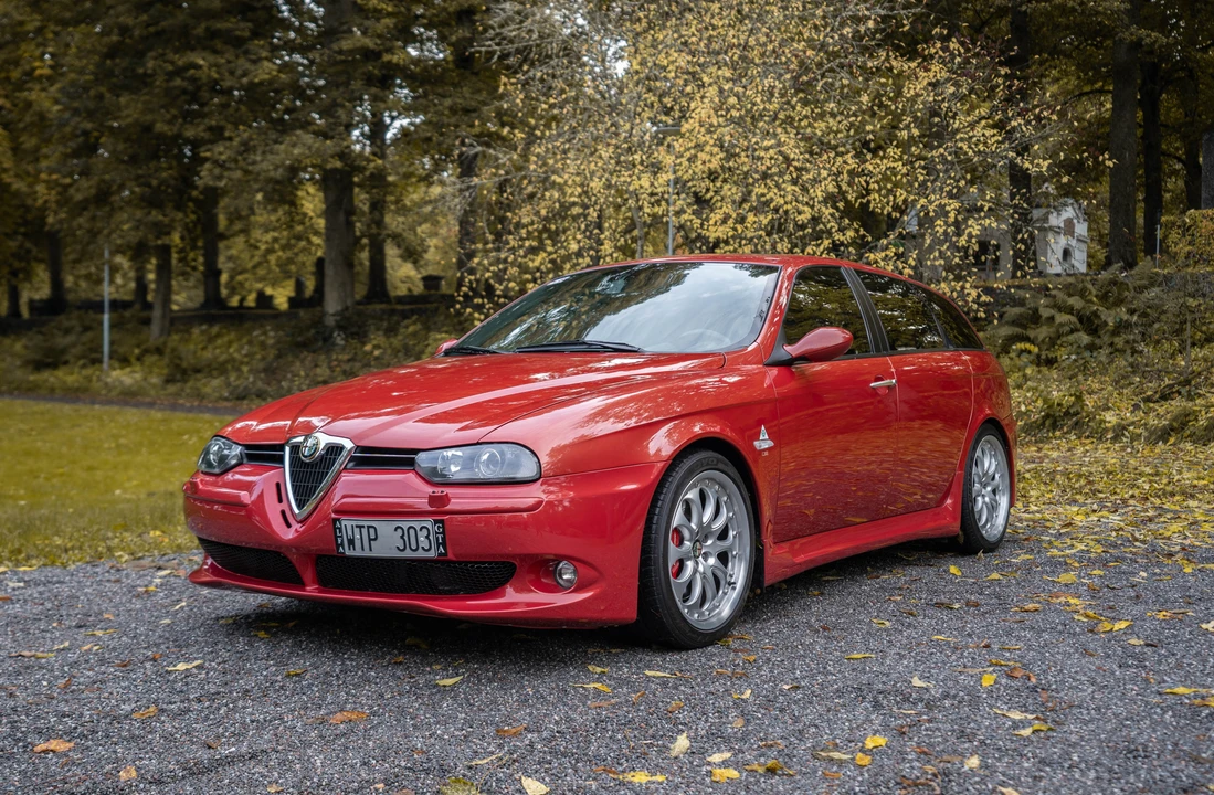 2003 Alfa Romeo 156 GTA - Image 3 of 31