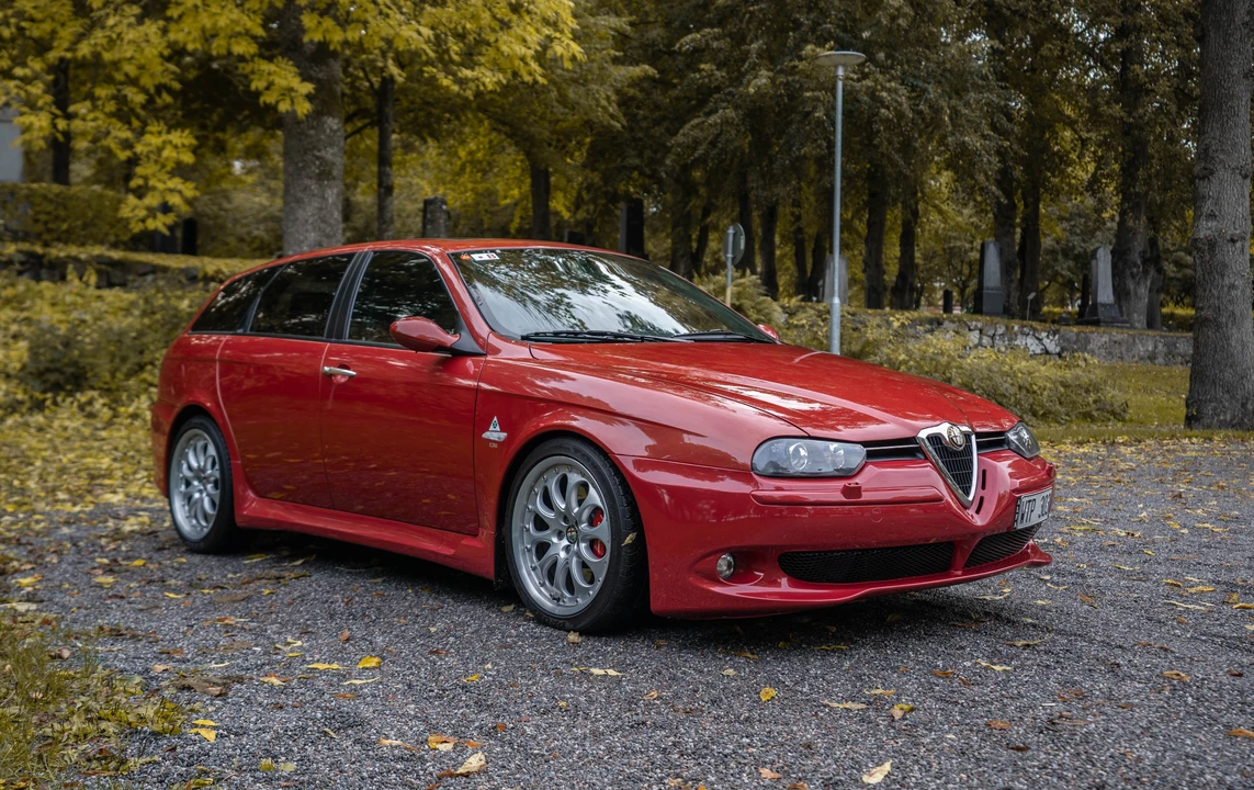 2003 Alfa Romeo 156 GTA - Image 9 of 31