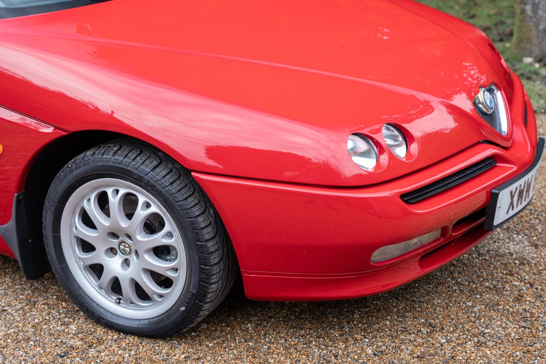 2003 Alfa Romeo 916 GTV & Spider - Image 17 of 31