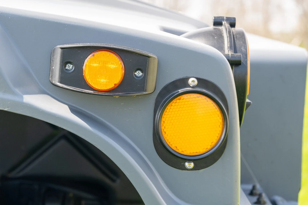 2003 Hummer HMMWV - Image 17 of 31