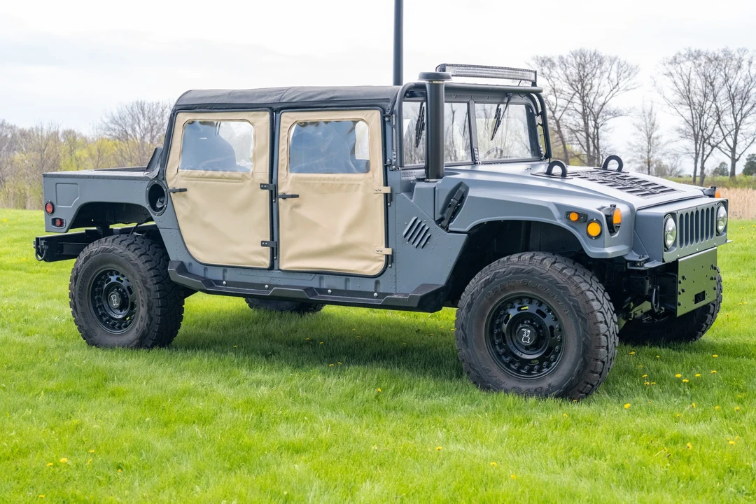 2003 Hummer HMMWV - Image 5 of 31