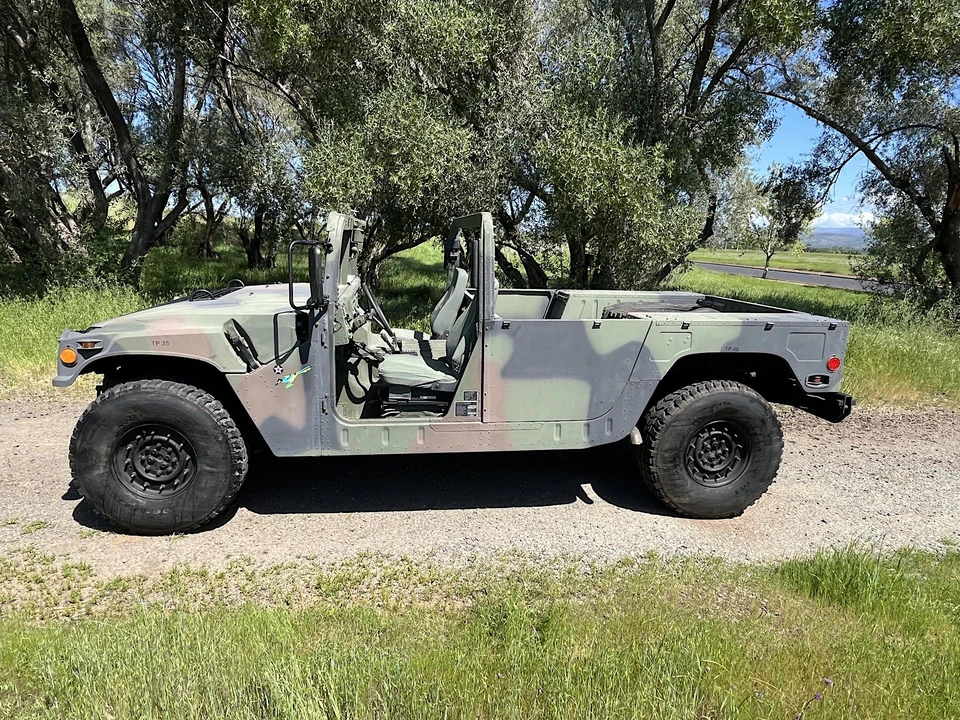 2003 AM General Hummer - Image 5 of 31