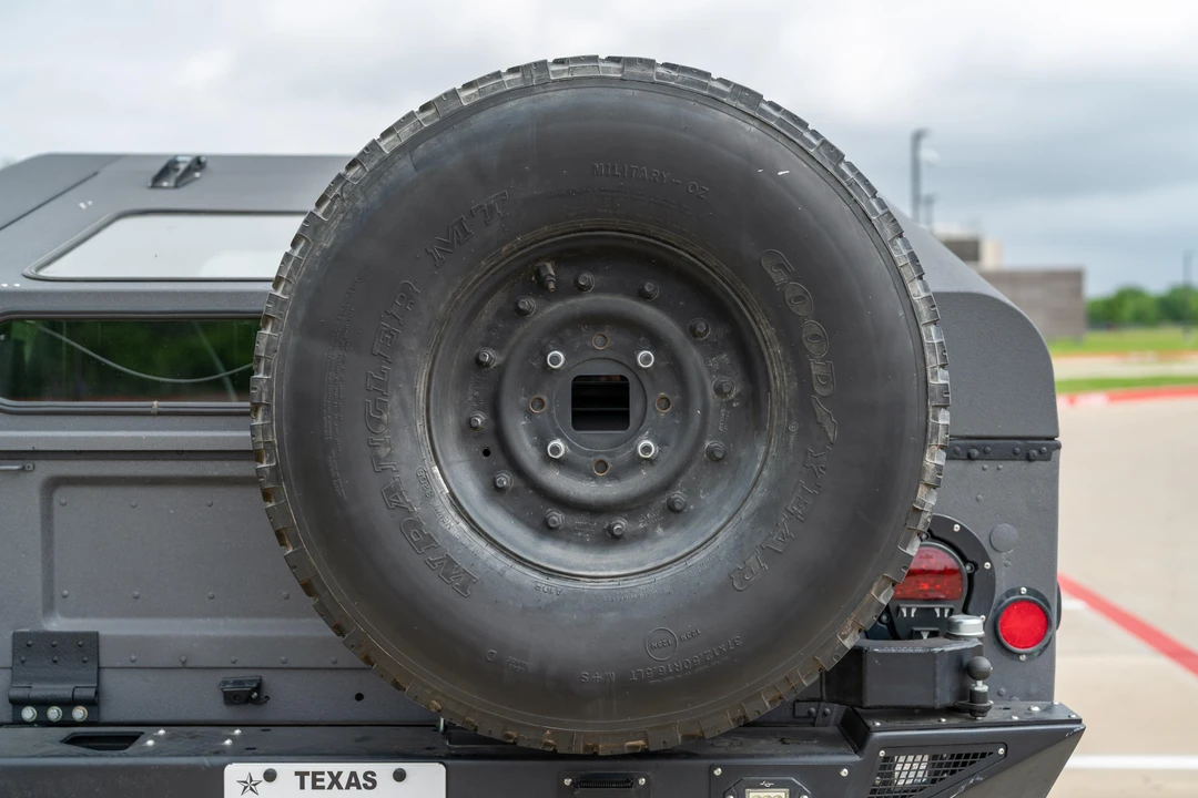2003 AM General Hummer - Image 14 of 31