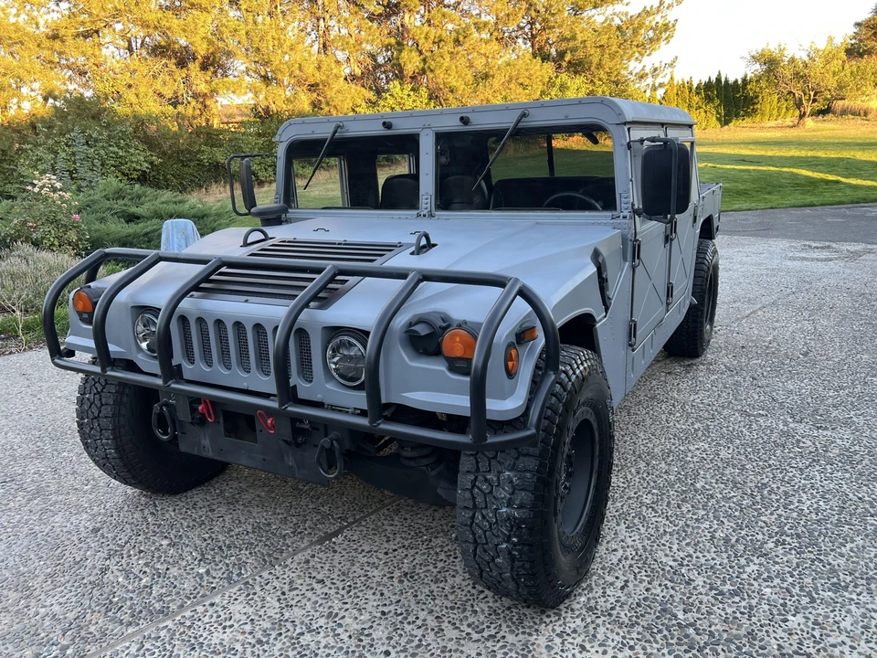 2003 Hummer HMMWV - Image 8 of 31