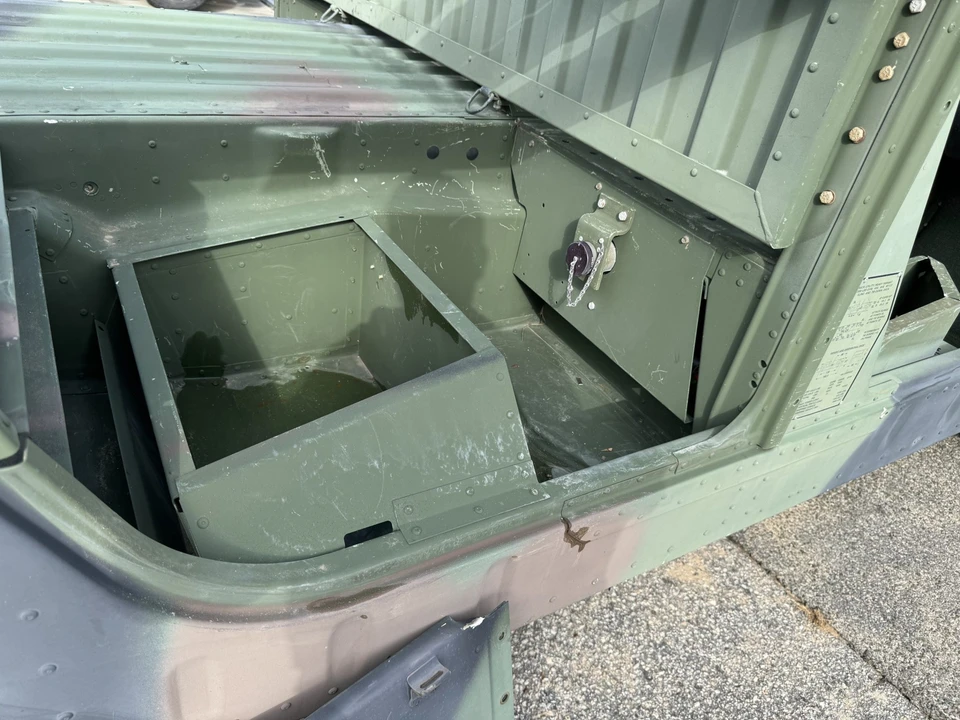 2003 Hummer HMMWV - Image 30 of 31