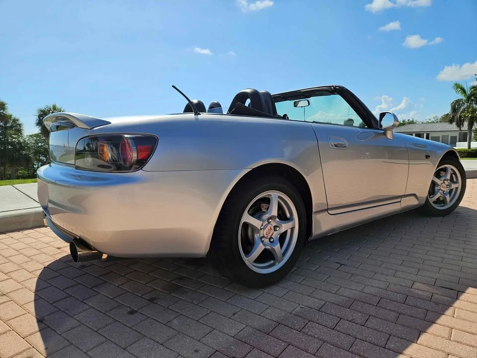 2003 Honda AP1 S2000 - Image 7 of 10