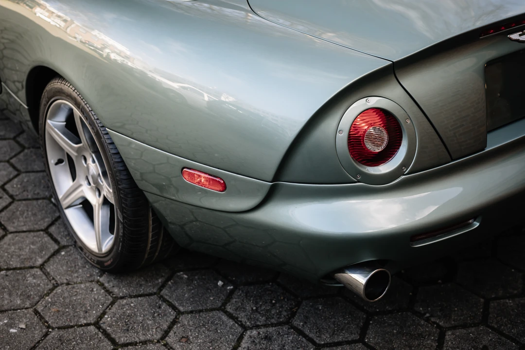 2003 Aston Martin DB AR1 - Image 27 of 31