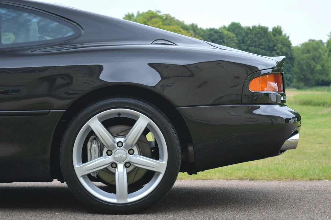 2003 Aston Martin DB7 GT & GTA - Image 17 of 31