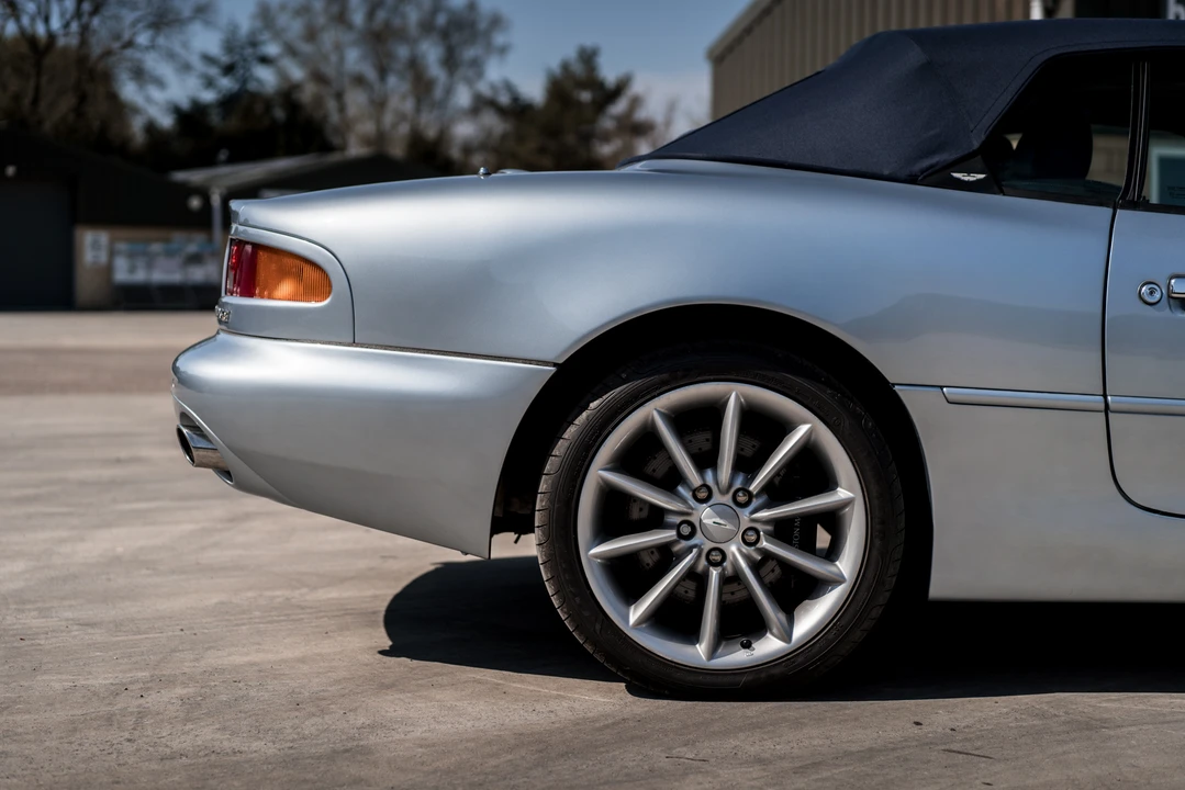 2003 Aston Martin DB7 Vantage - Image 26 of 31