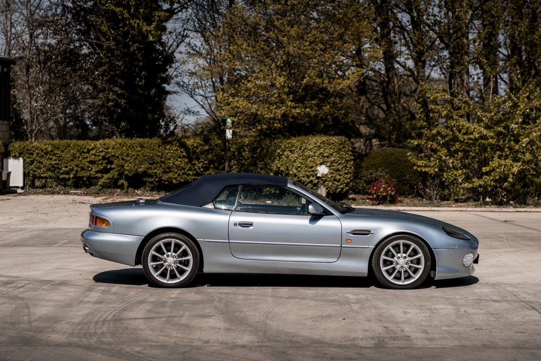 2003 Aston Martin DB7 Vantage - Image 9 of 31