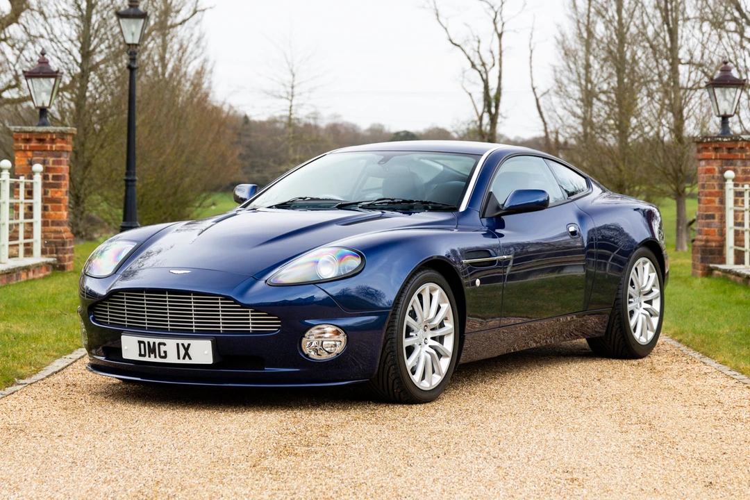 2003 Aston Martin Vanquish 1st Gen - Image 2 of 31