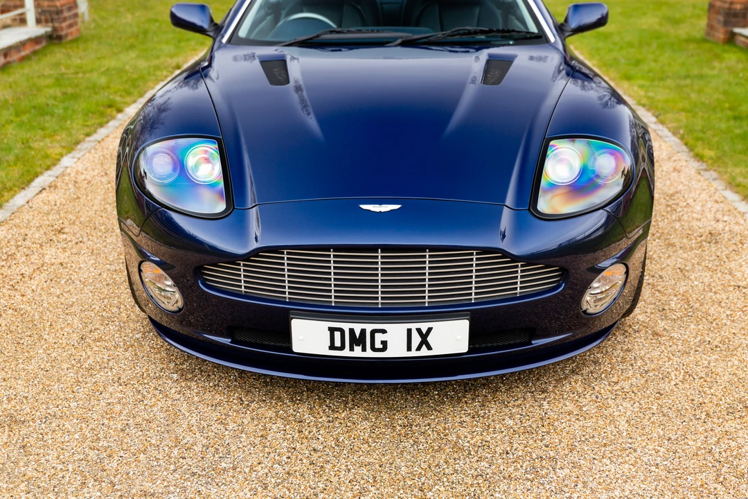 2003 Aston Martin Vanquish 1st Gen - Image 20 of 31