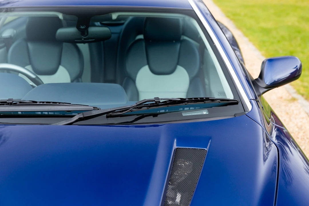 2003 Aston Martin Vanquish 1st Gen - Image 29 of 31