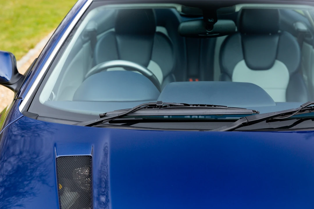 2003 Aston Martin Vanquish 1st Gen - Image 30 of 31