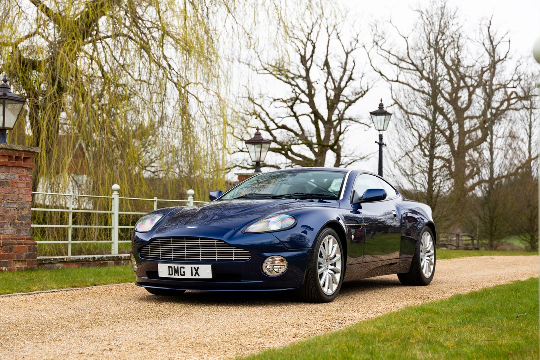 2003 Aston Martin Vanquish 1st Gen - Image 3 of 31