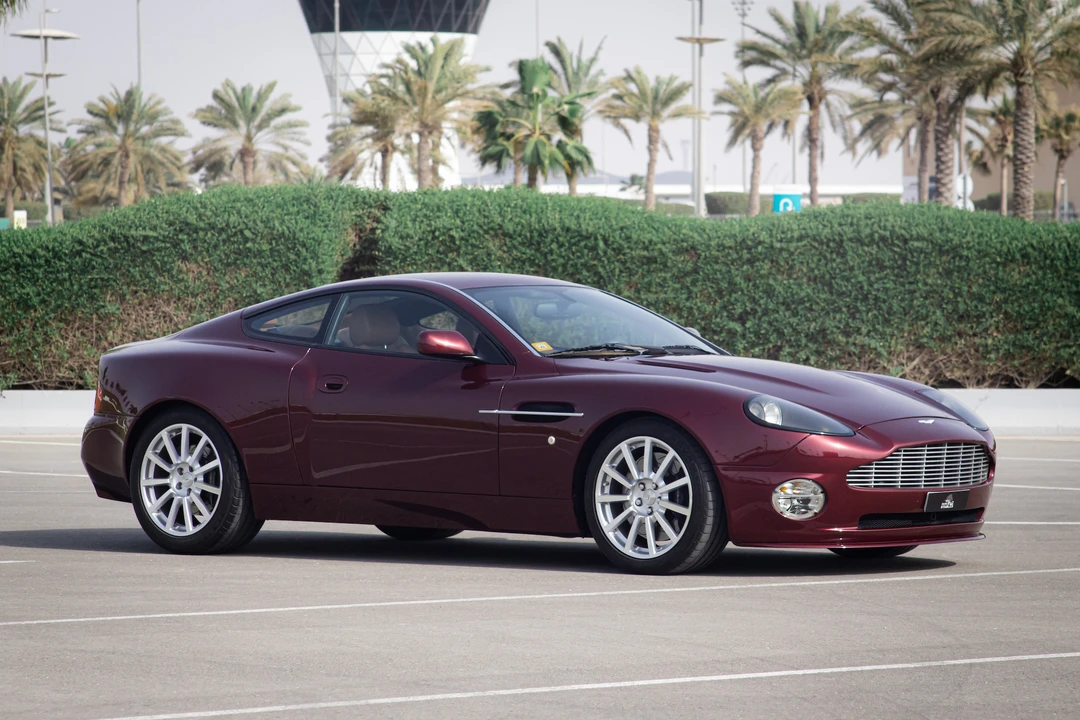2003 Aston Martin Vanquish 1st Gen - Image 5 of 31